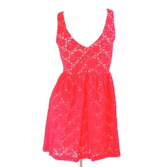 Modcloth Roses Lace Sleeveless Skater Dress NEW - Picture 5 of 8